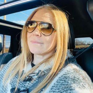 Meet your Posher, Amber